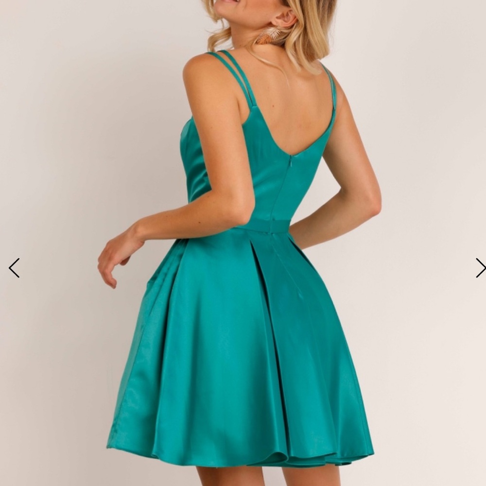 NWT Abby Paris Short Satin Formal Dress - Picture 3 of 7